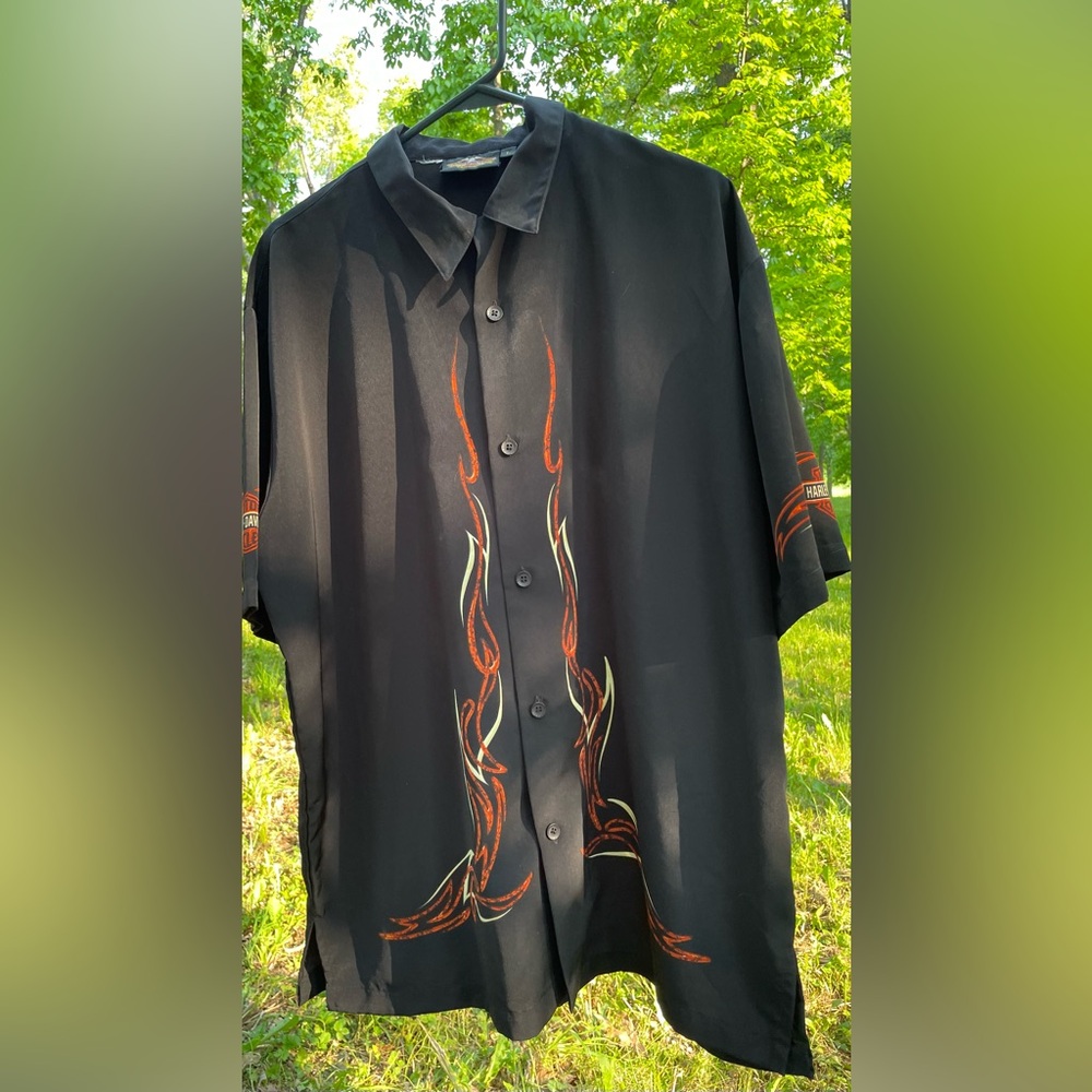 Harley-Davidson 2003 Men's Black Shirt with Flames & huge EAGLE in back-